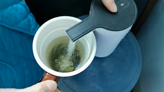 泡沫尿|泡沫尿，就是蛋白尿，就是肾功不全吗？医生辟谣，讲清楚诸多因素