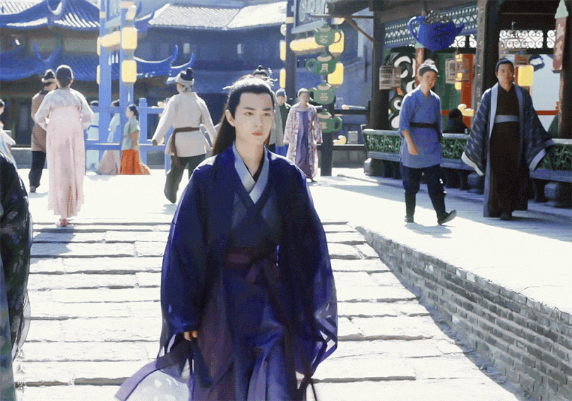 龚俊的温客行罗云熙的上官透肖战的北堂墨染你最喜欢看谁耍扇子