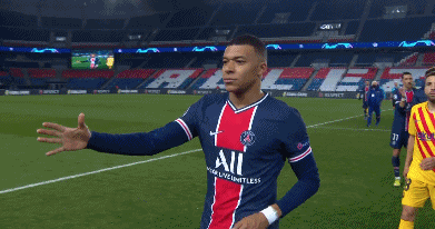 看得出来,姆巴佩相当欣赏这位18岁的后起之秀.