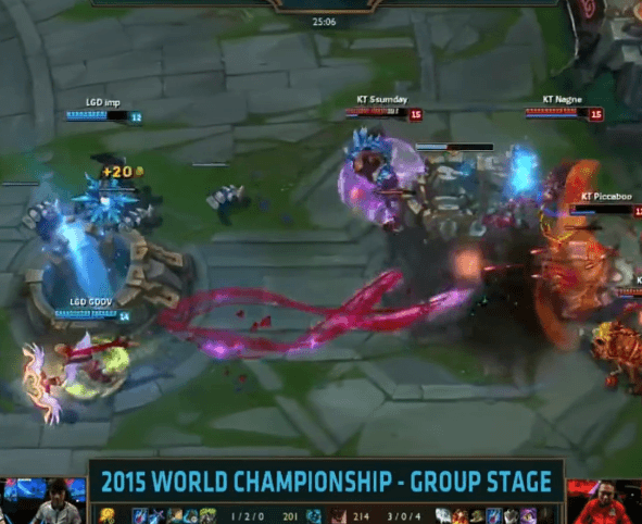 懊悔的捶桌韦神被饮魔刀的盾救下没有死成著名的奥斯卡之夜上一不注意