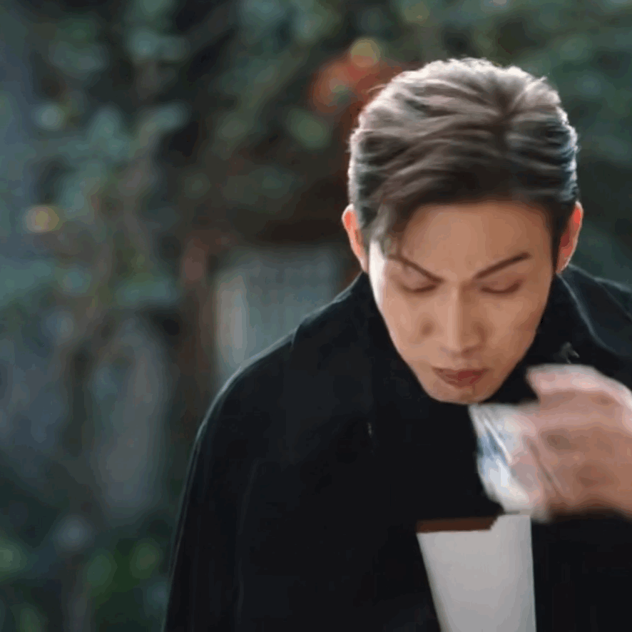 今晚更新|司藤开花,就喜欢这样简单微笑的秦放