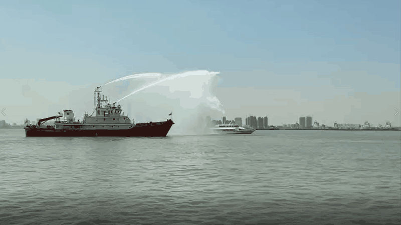 水上搜救联合演习,已就位!