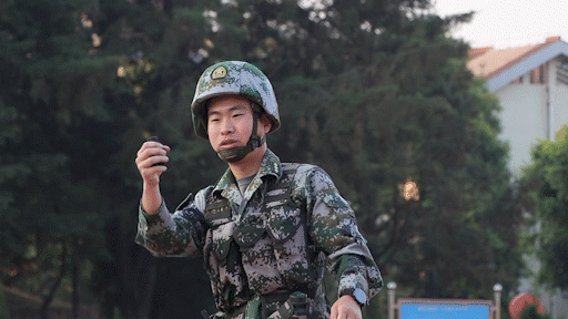 硝烟洗礼,带你走进手榴弹实投现场