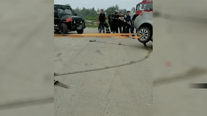 信阳男子失踪六天后，车从河中打捞出！人在车中不幸溺亡！