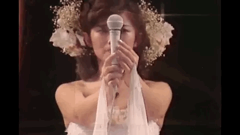 血疑 37年幕后 山口百惠为三浦友和当家庭主妇 如今成胖老太 腾讯新闻