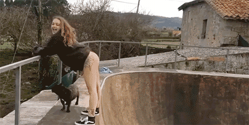 人肉滑板场有种就来踩我