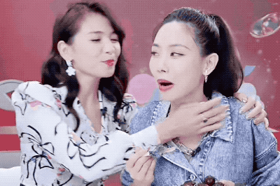 前两天lv杭州展览开幕,众星云集,王霏霏小姐姐一身lv2021早秋系列的