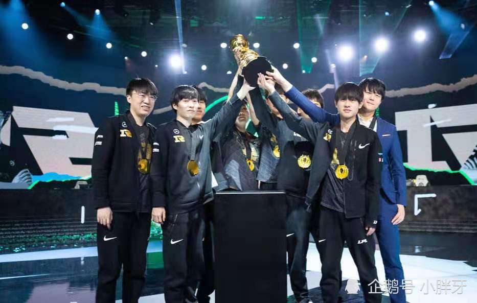 RNG3：2战胜DK夺得冠军，时隔三年RNG再次登顶巅峰，gala一战封神豪取FMVP