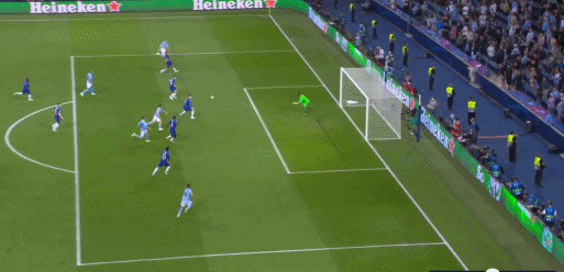 出场阵容曼城(433):门将:31-埃德森后卫:2-沃克,3-迪亚斯,5-斯通斯,11