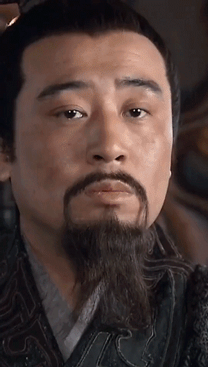 短视频平台以年轻受众为主,很多人甚至根本没看过于和伟的过往作品,可