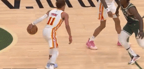 伯德 NBA霸气嚣张时刻：特雷杨抖肩3分杀人诛心，伯德：我要在这绝杀你