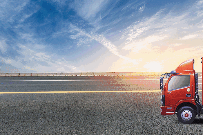 货车后车厢一开,竟塞满了