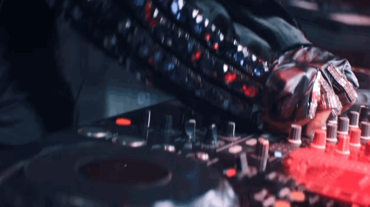 打碟排行榜_最强职业:学DJ打碟