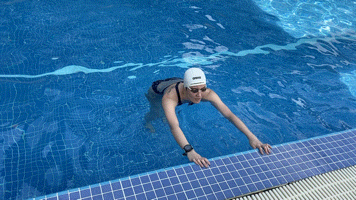 "初学游泳":(1)蛙泳的呼吸与漂浮,基础与安全感