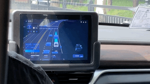 百度无人自动驾驶落地广州小雷体验后感觉不输出租车