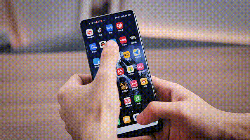 华为苹果三星小米一起比!丨凰家评测