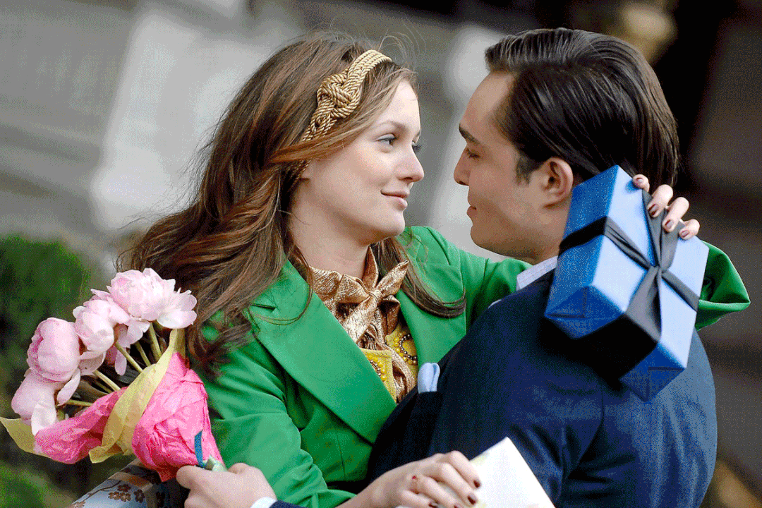 但一想起老版b和s……金发靓女青春甜美,确实有一点老版blair的感觉.