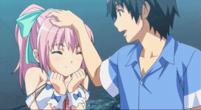 要么是躺怀 对视 慢镜头的一气呵成,或是拥抱,摸头杀等宠溺肢体的接触