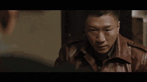 扫黑风暴孙红雷把自己关进笼子张艺兴首秀武打动作