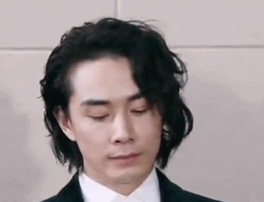 李承铉这样的"软饭男"给我来10打!