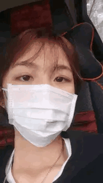 夏天女生上完厕所到底有多尴尬?哈哈哈哈哈这也太搞笑了