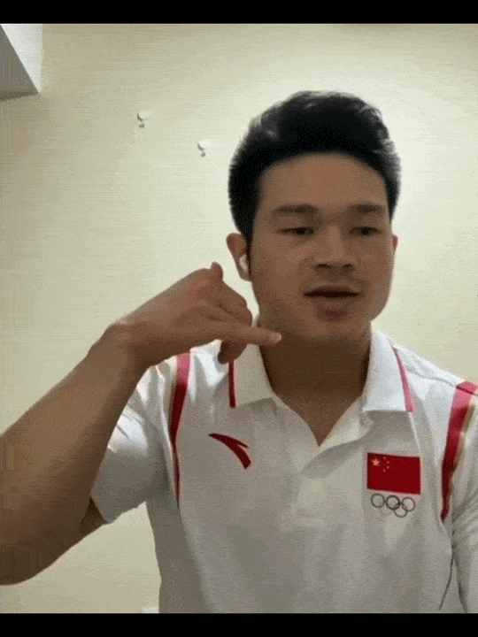 东京奥运会男子举重73公斤级冠军石智勇的单口相声东京奥运会10米气