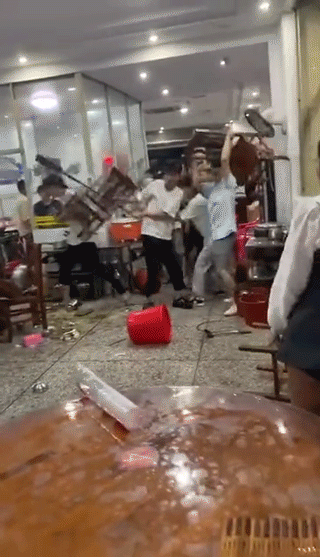 够恶玉林一宵夜店多人打架1人受伤