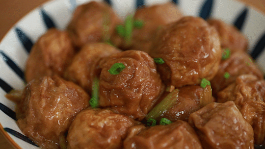 下饭菜的神一口爆汁我不允许有人没吃过