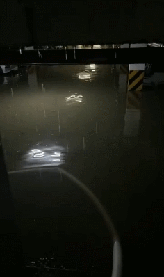 直到今天(8月27日)上午,大雨带来的后遗症还在延续.