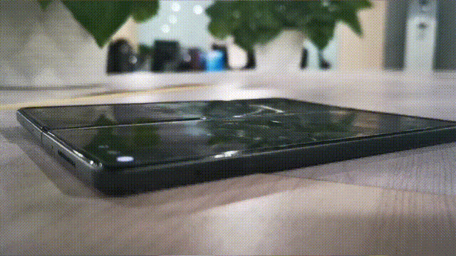 折叠屏也能防水，三星Galaxy Z Fold3 5G测评