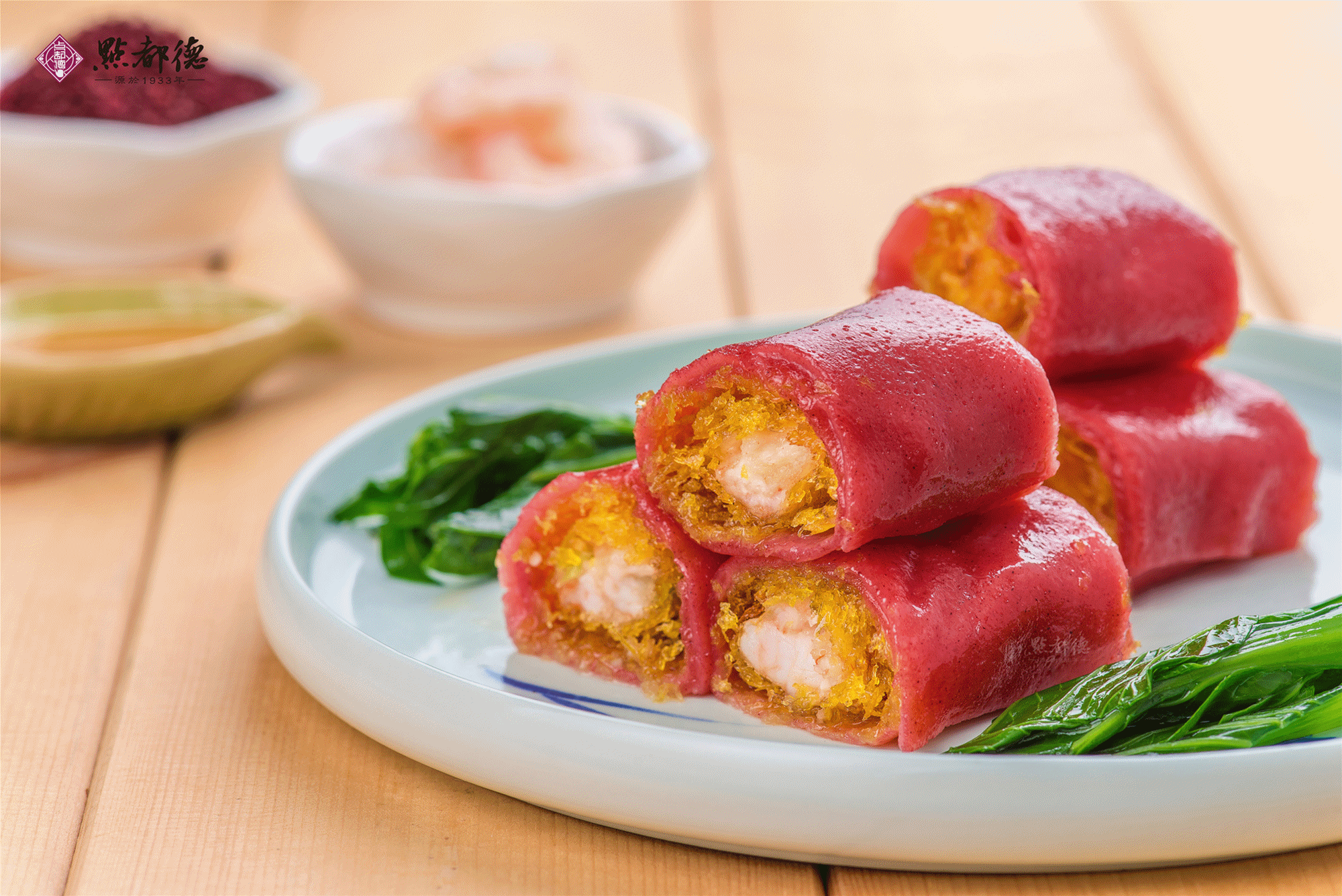 在2021年的广州亚洲美食节,其首创的"金莎海虾红米肠"获地标美食称号