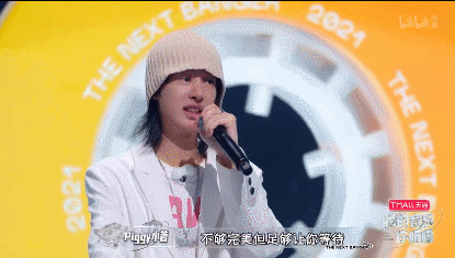 敢信吗,piggy小著只有18岁,却能让谭晶整段垮掉;还有的人,特别能"逼疯