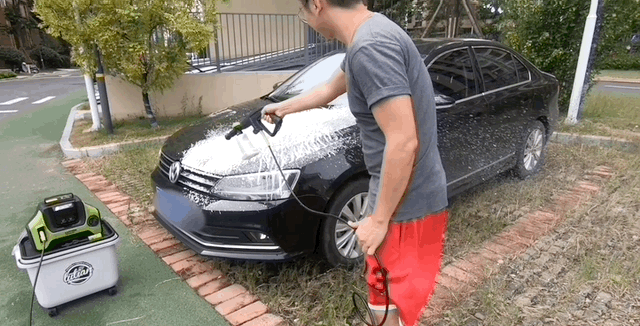 小区洗车(小区洗车污水能不能排粪便池)