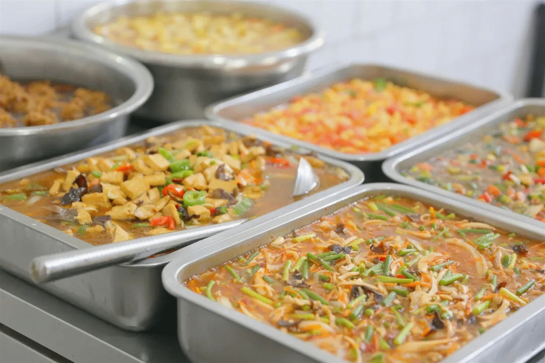 学校食堂大比拼,你最pick哪家?_腾讯新闻