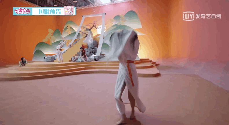 792_434gif 动态图 动图
