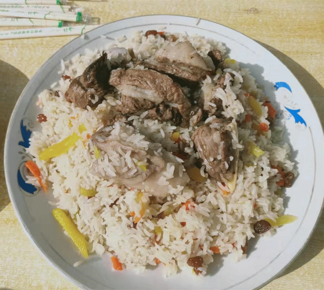 麦盖提县首届"喀什味道"美食大赛香飘四溢