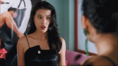 演技好,竟然又被无线高层安排,加入万梓良和吴启华主演的《流氓大亨》