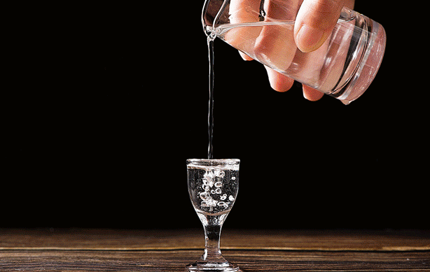 与大师同行|中国白酒品酒师课程(中级)_腾讯新闻