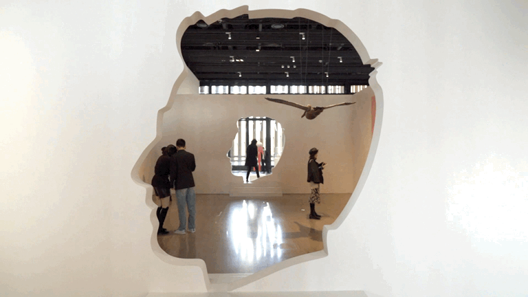 13作为霍安·科内拉首次在国内大型美术馆举办的个展"无人之境"将