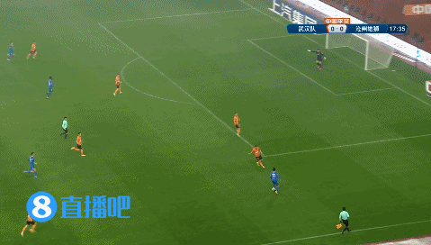 Half Time Oscar Scored Yang Boyu Pulled Ping An Dessen Lopez Penalty Wuhan Temporarily 2 1 Cangzhou Lions Laitimes