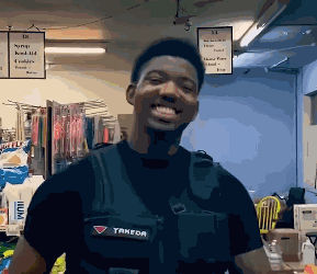 快递公司仓库被"偷家",价值6万美金的nike球鞋不翼而飞!_腾讯新闻