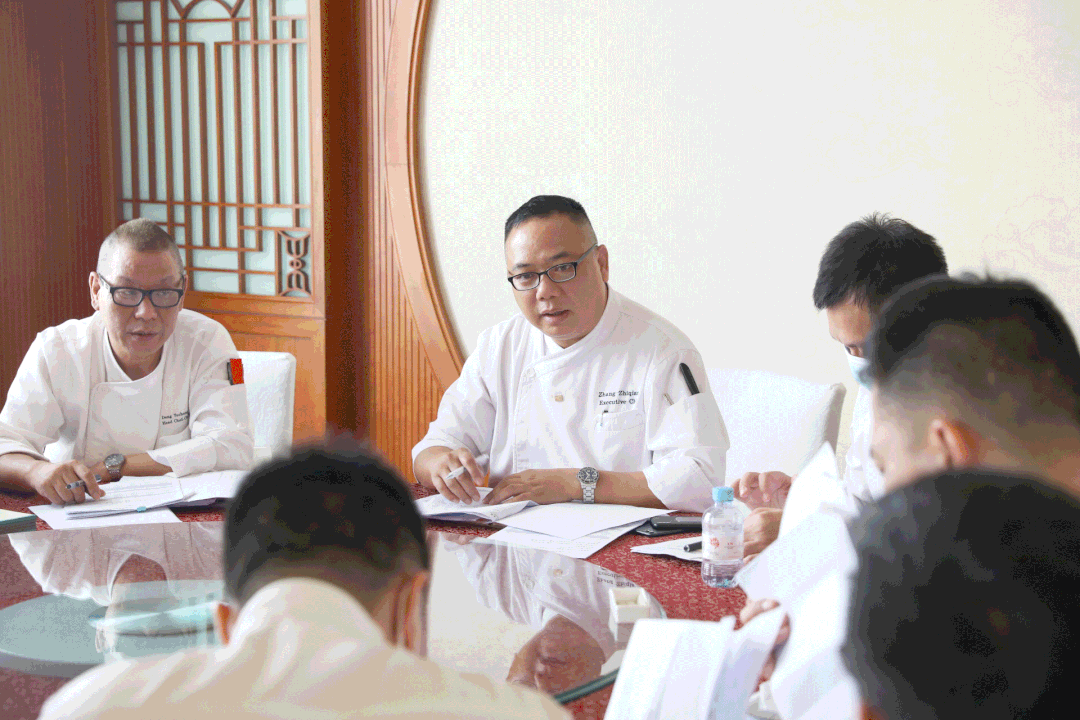 由张志强行政总厨带领的厨师团队,在岭南餐饮策划工作室的指导下,做到