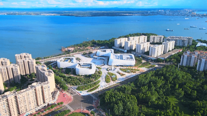 洋浦之变宜居宜业临港产业新城正在崛起人民幸福感不断提升