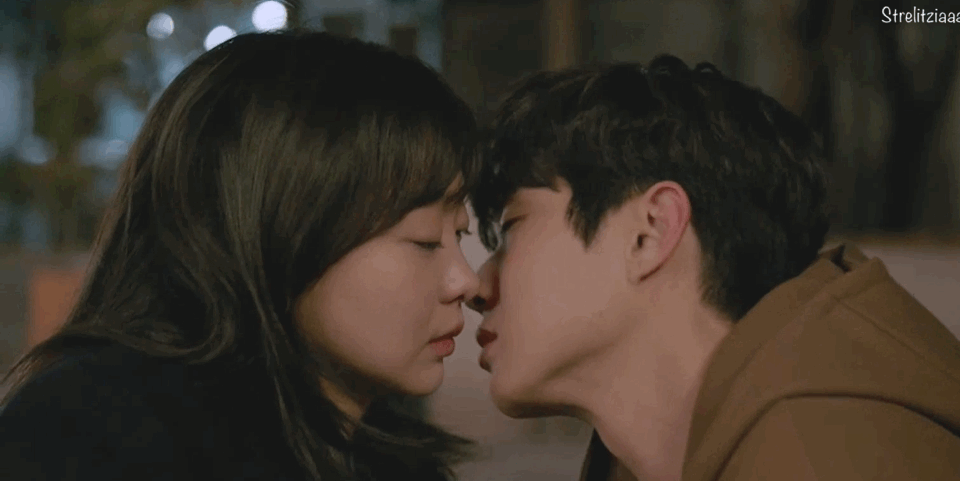 这是不花钱就能看的吗李栋旭的吻戏也太上头了