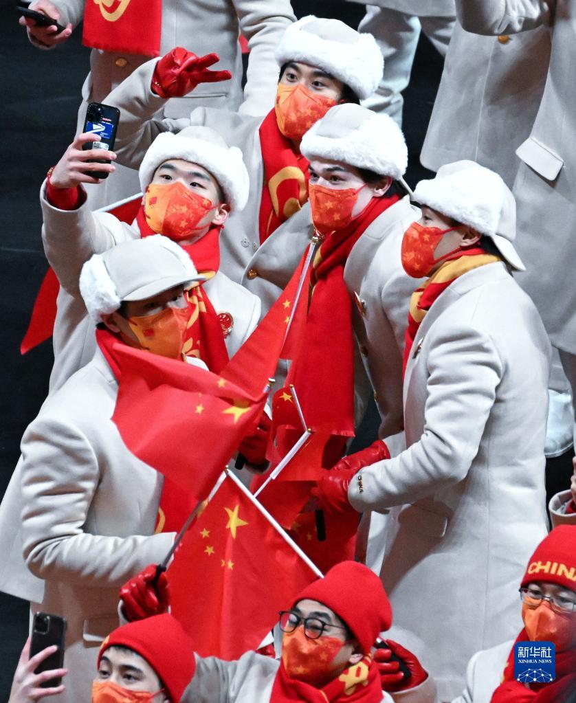 2022冬奥会中国队入场图片