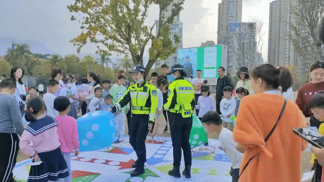 金哨子一吹这个公园就沸腾了美丽乡村行