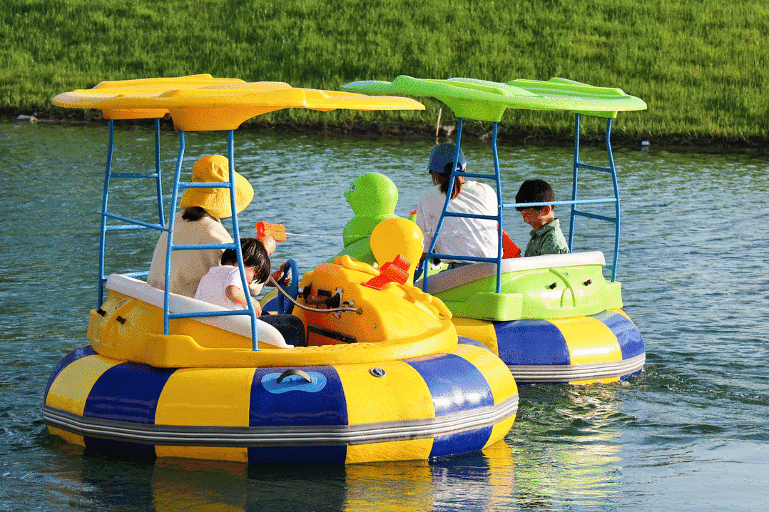 碰碰船,花式玩水乐不停