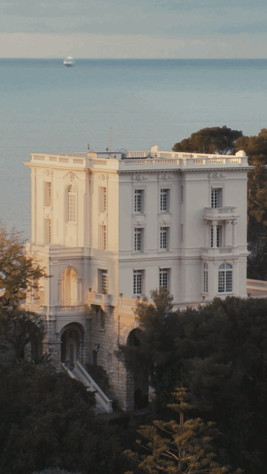 想和香奈儿一起在蒙特卡罗海边吹吹风