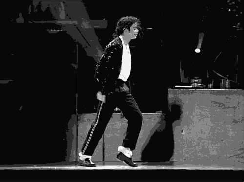 1982年,迈克尔杰克逊在表演《billie jean》时首秀"太空步",这是一种