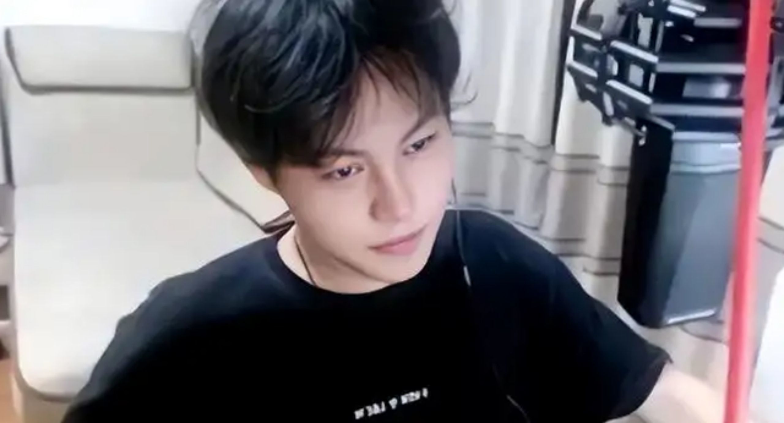 北慕李知恩cp破裂北慕公开解释似乎粉丝不领情